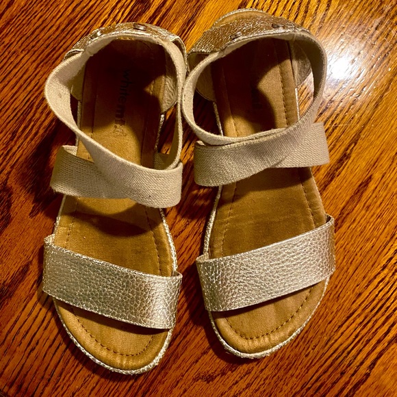 White Mountain Shoes - White Mountain  Women's Flat Ankle Band Sandals Size 8